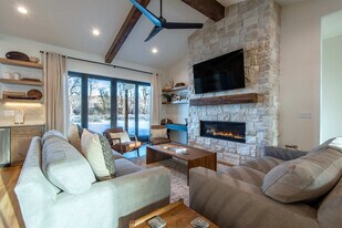 9187 Timberline Loop in Victor, ID - Building Photo