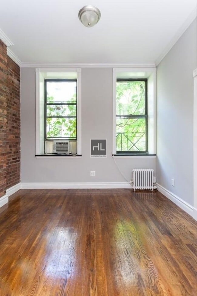 MOTT ST., Unit 9 in New York, NY - Building Photo - Building Photo