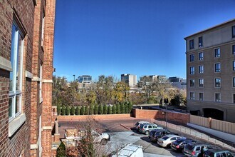 2400 E Cherry Creek S Dr in Denver, CO - Building Photo - Building Photo