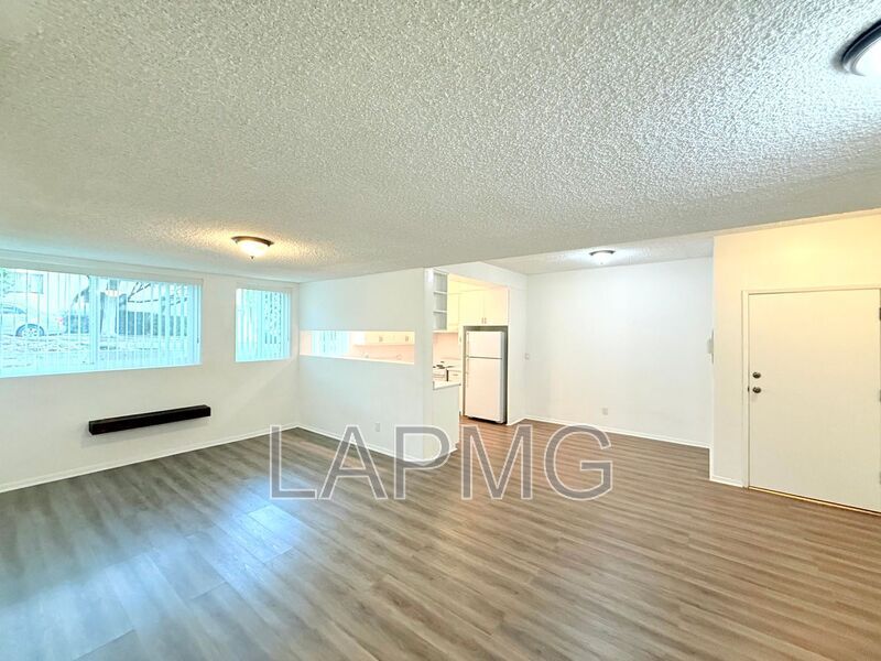 808 Princeton St in Santa Monica, CA - Foto de edificio