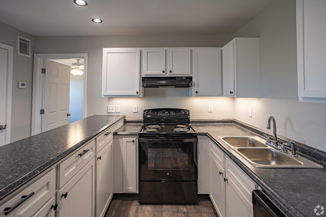 Cherry Hill Apartments in Oklahoma City, OK - Foto de edificio