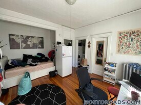 64 Hemenway St, Unit 9 in Boston, MA - Building Photo