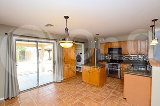 1830 E Renegade Trail in San Tan Valley, AZ - Building Photo - Building Photo