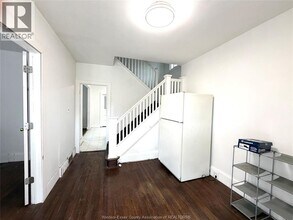 1117 Dougall Ave in Windsor, ON - Building Photo - Building Photo