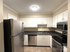 3722 Park Rd in Charlotte, NC - Building Photo - Building Photo