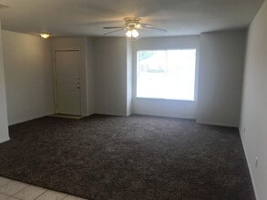 213-215 Cathy Dr in Robinson, TX - Building Photo - Building Photo