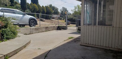 4103 Lansing Ave in Clearlake, CA - Building Photo - Building Photo