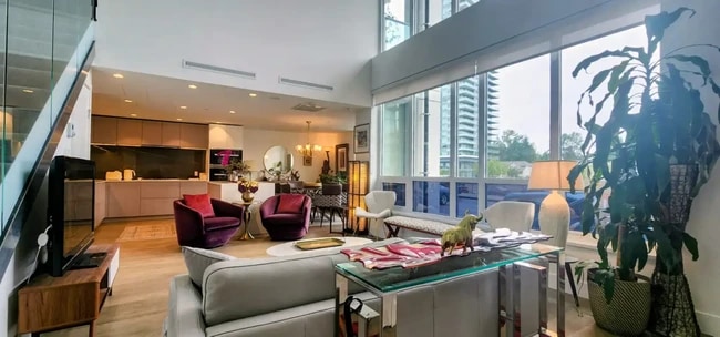 property at 1675 Lions Gate Ln
