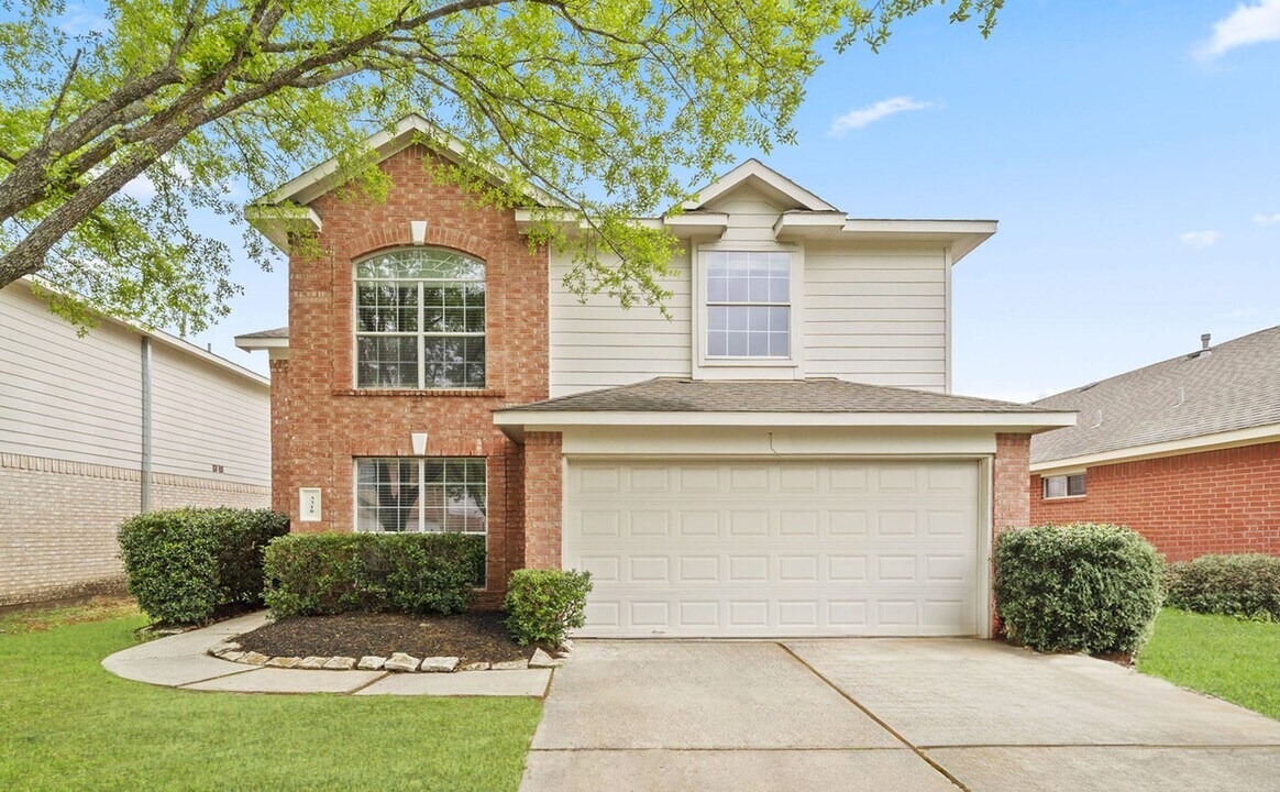 3318 Forest Willow Ln in Houston, TX - Building Photo