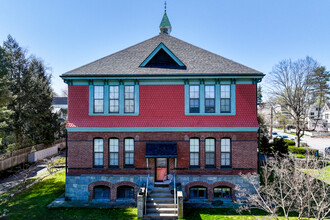 58 Stow ST in Concord, MA - Building Photo - Building Photo