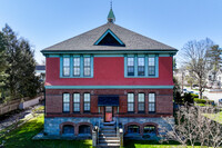 58 Stow ST in Concord, MA - Foto de edificio - Building Photo