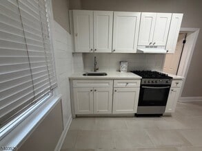 139 40th St in Union City, NJ - Building Photo - Building Photo