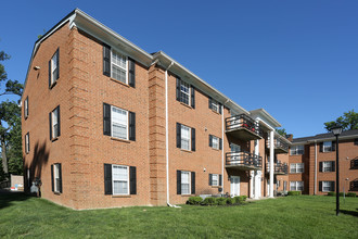 Addison Park Apartments in Louisville, KY - Building Photo - Building Photo