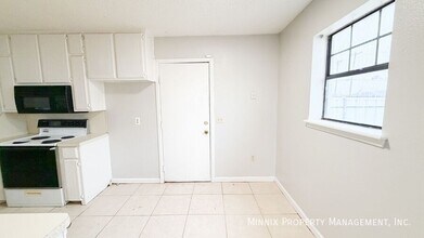 6212 22nd St in Lubbock, TX - Building Photo - Building Photo