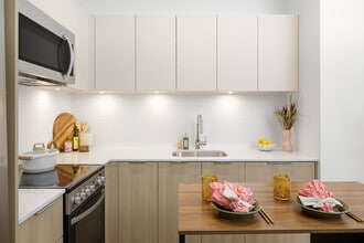 Signal in Vancouver, BC - Building Photo - Building Photo