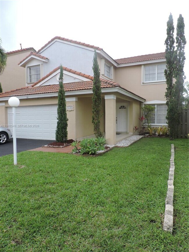 15065 SW 108th Terrace in Miami, FL - Building Photo - Building Photo
