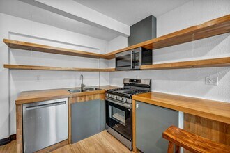 638 N Martin Dr in Zephyr Cove, NV - Building Photo - Building Photo