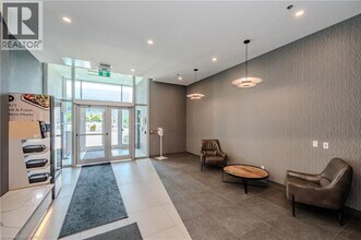 60 Frederick St in Kitchener, ON - Building Photo - Building Photo