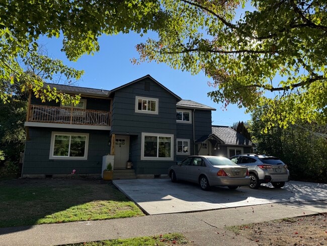 property at 1539 Villard St