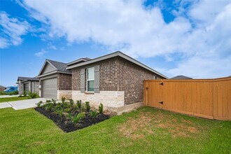 27306 Sunterra Village Dr in Katy, TX - Building Photo - Building Photo