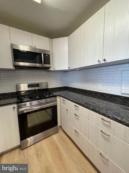 1111 University Blvd W in Silver Spring, MD - Building Photo - Building Photo