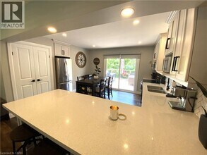 26 Kenneth Ave in Kitchener, ON - Building Photo - Building Photo