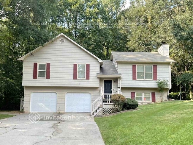 property at 74 Oak Landing Ln