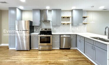 2047 Nettie Ct in Decatur, GA - Building Photo - Building Photo