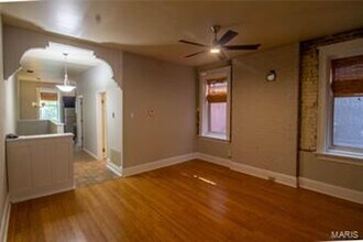 2214-2216 Cherokee St, Unit Cherokee 2216 -2nd floor in St. Louis, MO - Building Photo - Building Photo