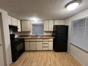 100 S Davies Rd in Lake Stevens, WA - Building Photo - Building Photo