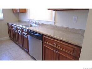 415 Tondo Cir in Harriman, NY - Building Photo - Building Photo