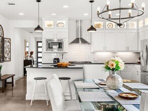 3711 Garden Villa Ln in Austin, TX - Building Photo - Building Photo