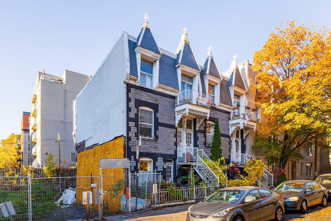 2022-2032 De L'hôtel-De-Ville Av in Montréal, QC - Building Photo