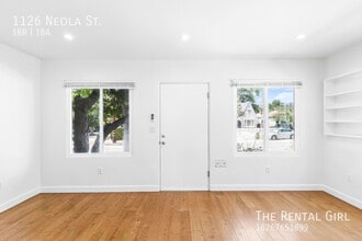 1126 Neola St in Los Angeles, CA - Building Photo - Building Photo