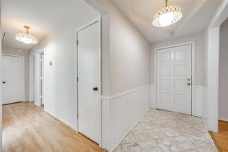 3212 Townsend Dr in Dallas, TX - Building Photo - Building Photo