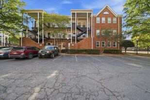 205 Westover Ave in Norfolk, VA - Building Photo