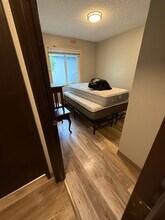 1032 E 12th Ave, Unit 4 in Anchorage, AK - Foto de edificio - Building Photo