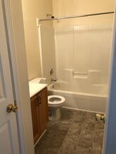 3214 Westerwood Dr in Charlotte, NC - Building Photo - Building Photo