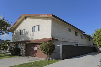 7757 Comstock Ave in Whittier, CA - Building Photo - Building Photo