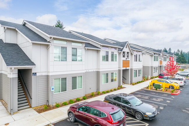 Block 1618 Apartments in Vancouver, WA - Building Photo - Building Photo