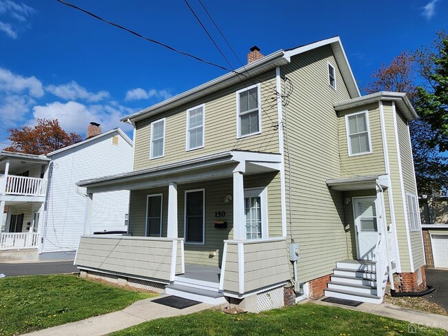 150 George St in South Amboy, NJ - Foto de edificio - Building Photo