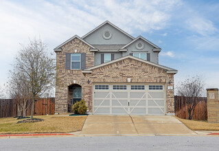 Pioneer Point in Round Rock, TX - Foto de edificio - Building Photo