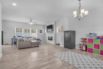 106 Village Pointe Dr in Suffolk, VA - Building Photo - Building Photo