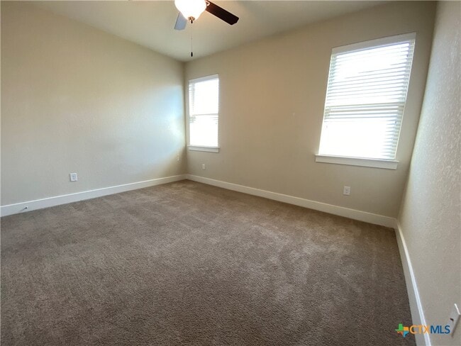 property at 725 Milestone Pk