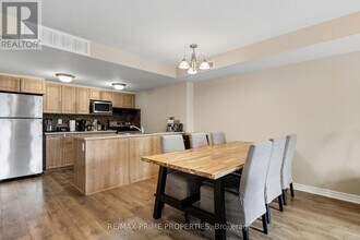 287 Titanium Private in Ottawa, ON - Building Photo - Building Photo