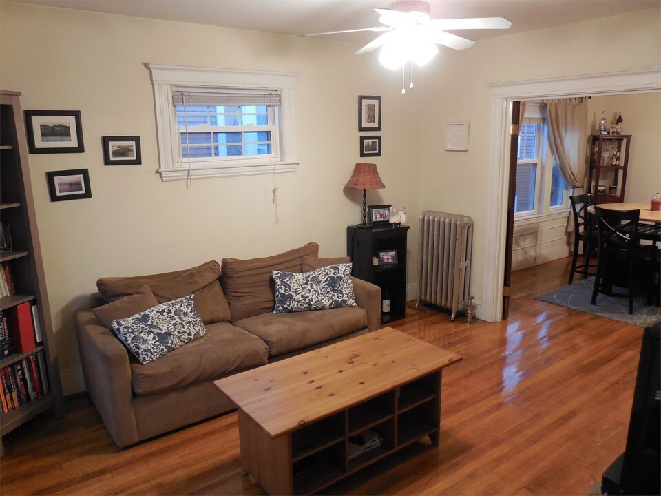 50 Boylston St-Unit -3R in Boston, MA - Building Photo