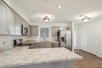 309 Teal Ct in Mandeville, LA - Foto de edificio - Building Photo