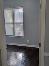 6401 S St Lawrence Ave in Chicago, IL - Foto de edificio - Building Photo