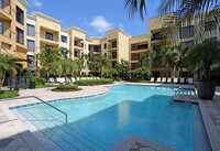 Building Photo - Dwell Maitland Apartments in Orlando, Florida