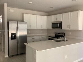 3035 Harvard Cir in La Belle, FL - Building Photo - Building Photo